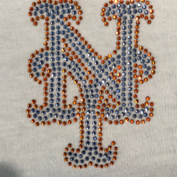 SALE 3/15 Ny Mets long sleeve tee🍁 - Picture 3 of 4